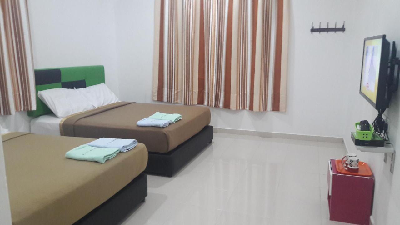 קואלה רומפין Dlayaran Villa Guest House מראה חיצוני תמונה